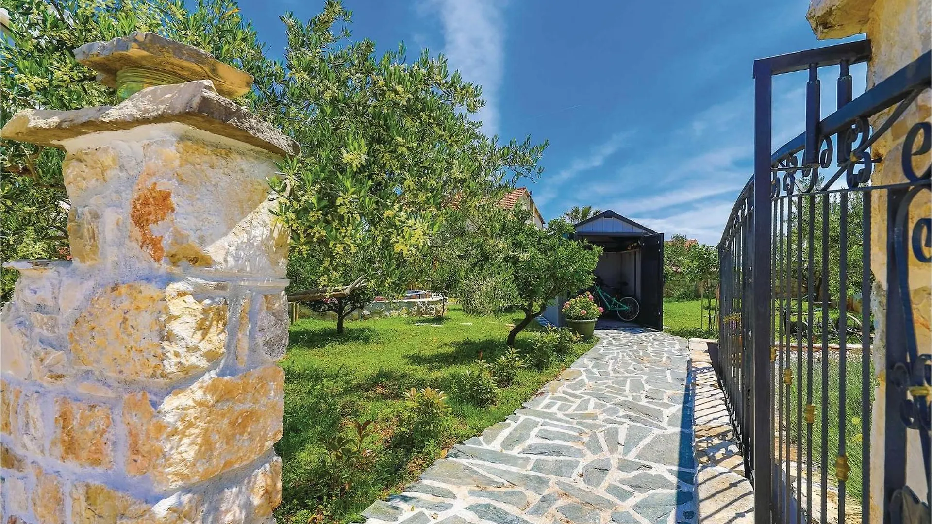 Nice Home In Trogir With House Sea View Holiday home